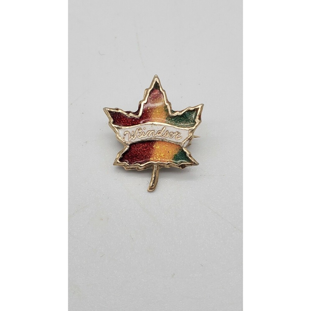 Windsor Canada Silver Tone Red Gold Green Maple Leaf Vintage Lapel Pin